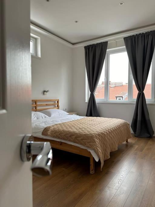 Knyaz Boris I Apartment Sofia Extérieur photo